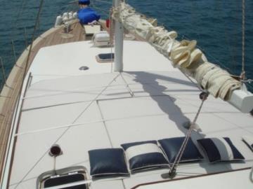 3 kabinli Bodrum mavi yolculuk teknesi Gulet Aventura