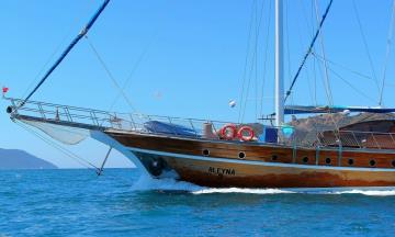 5 kabinli Fethiye mavi yolculuk teknesi Gulet Aleyna 3
