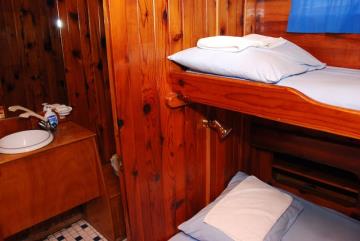 4 cabins Bodrum blue cruise boat Gulet Deniz C