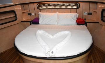 3 cabins Bodrum blue cruise boat Gulet Nostalgia