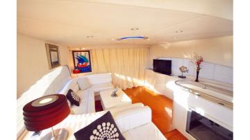3 cabins Zeus motor yacht for rent in Bodrum