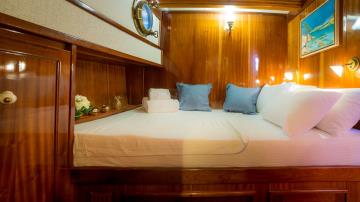6 kabinli Göcek mavi yolculuk teknesi Gulet Adatepe 4