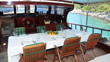 5 cabins Bodrum blue cruise boat Gulet Lets Dance