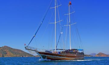 5 kabinli Fethiye mavi yolculuk teknesi Gulet Aleyna 3