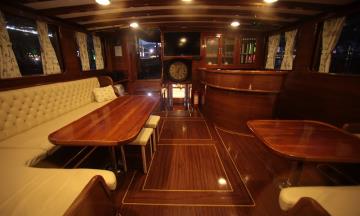 4 kabinli Bodrum mavi yolculuk teknesi Gulet Furkan 3