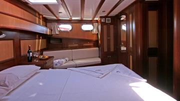 2 kabinli Bodrum mavi yolculuk teknesi Gulet Hayal 62
