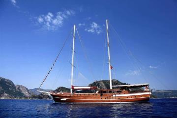 11 kabinli Bozburun mavi yolculuk teknesi Gulet Caferoğlu 7