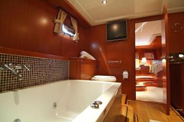 4 cabins Bodrum blue cruise boat Gulet Arabella