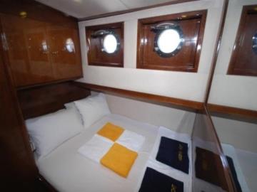 3 kabinli Bodrum mavi yolculuk teknesi Gulet Aventura
