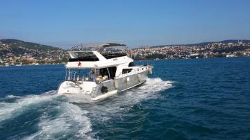 15 person Bosphorus cruise boat YazGülü 3