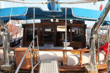 4 kabinli Marmaris mavi yolculuk teknesi Gulet Merve 2
