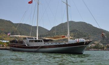 6 kabinli Fethiye mavi yolculuk teknesi Gulet Birben