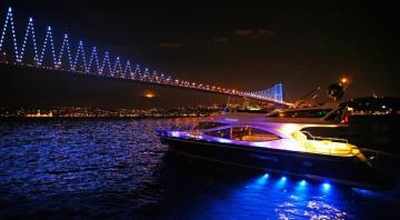 20 person Bosphorus cruise boat Kaderim 6