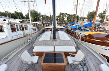 4 kabinli Bodrum mavi yolculuk teknesi Gulet Whisper 1
