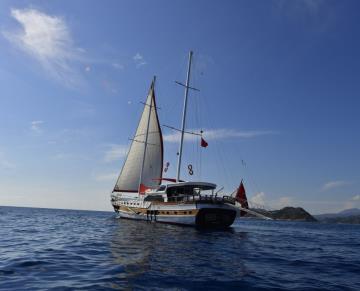 4 kabinli Fethiye mavi yolculuk teknesi Gulet Blu Dream