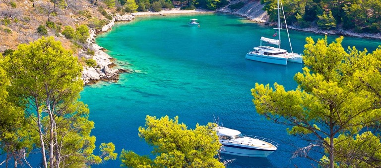 Mavi yolculuk sezonu başladı.. Marmaris'te yelkenler fora!