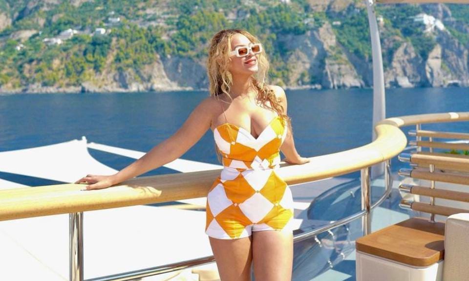 Beyonce on board of flying fox yacht